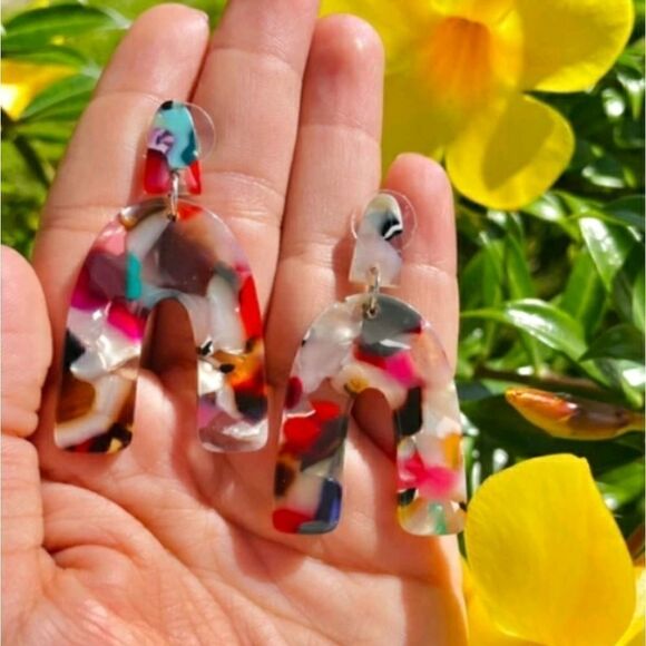 Colorful Acrylic Dangle Shoe Horse Shaped Earrings - Picture 10 of 10